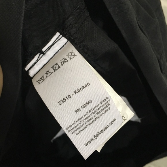 Fjallraven Kanken Regular Size Black Backpack - Picture 7 of 8